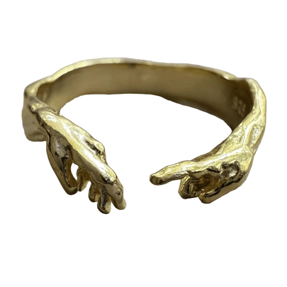 Hiddn Hands Ring